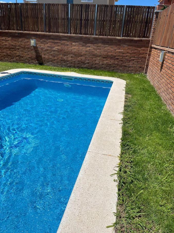 Villa Chalet Moderno Con Piscina En Calafell Exterior foto